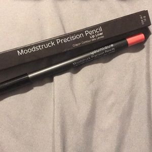 Younique Moodstruck precision lip liner pencil